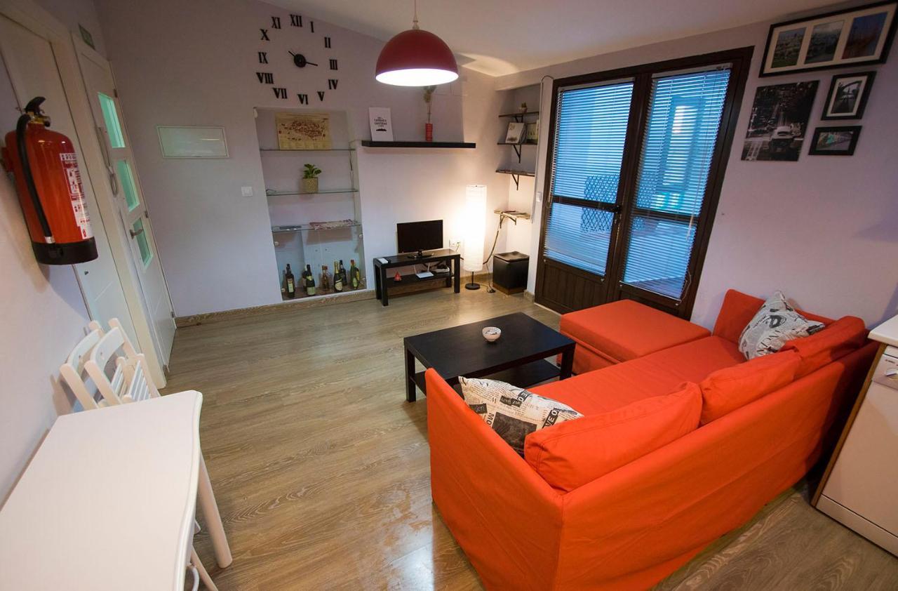 Apartamento Ciudad Monumental Caces Esterno foto