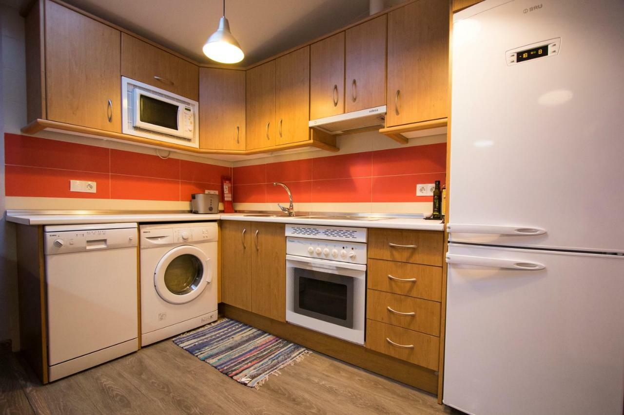 Apartamento Ciudad Monumental Caces Esterno foto