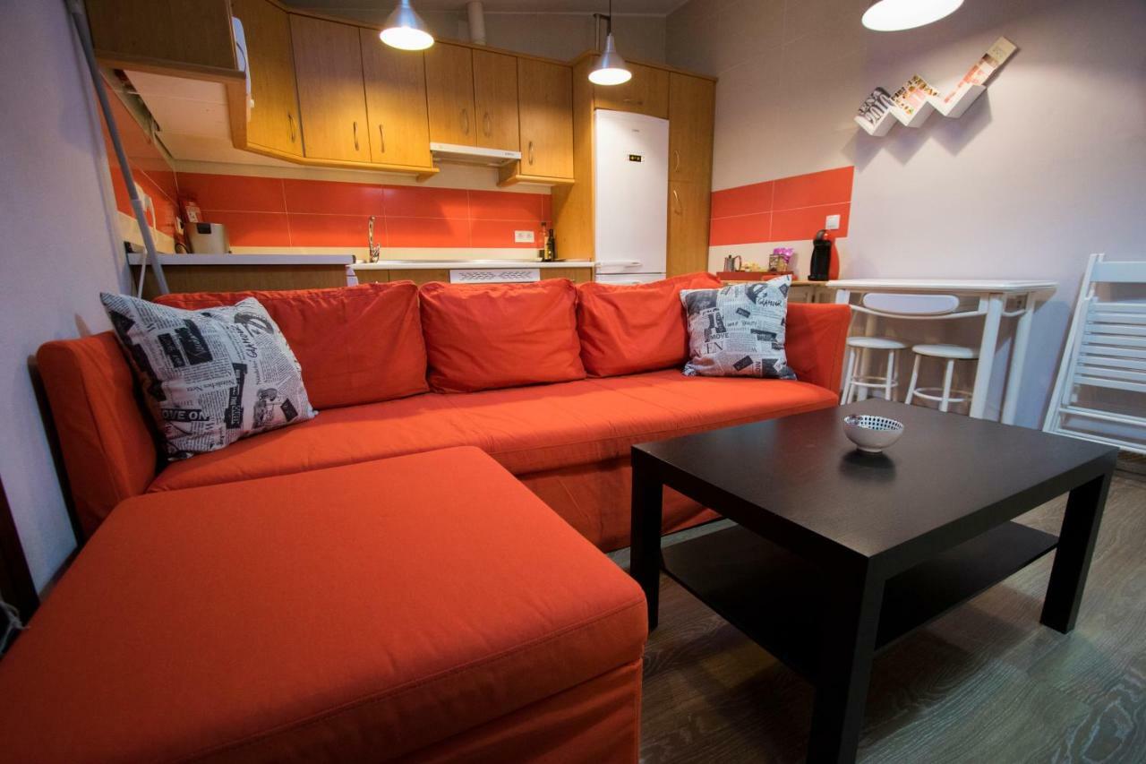 Apartamento Ciudad Monumental Caces Esterno foto